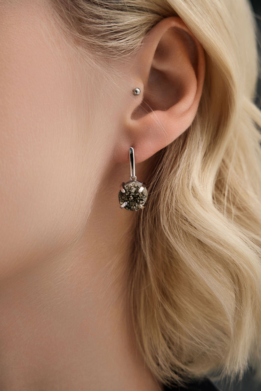 Pyrite round silver earrings
