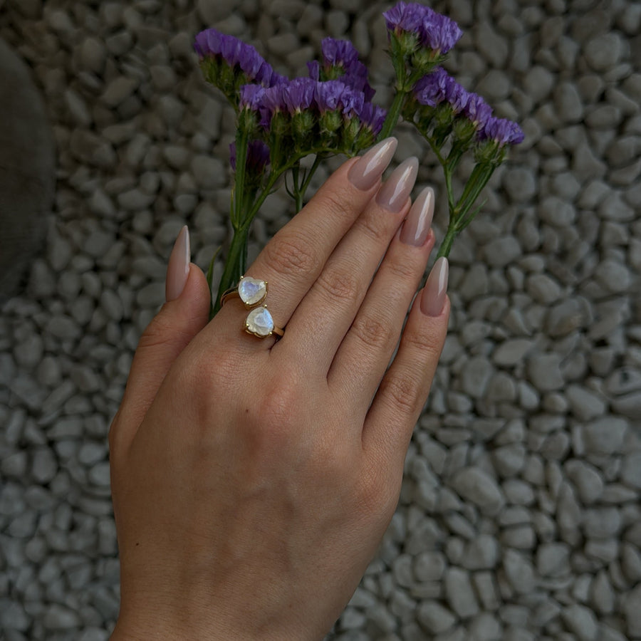 Moonstone heart 14K ring