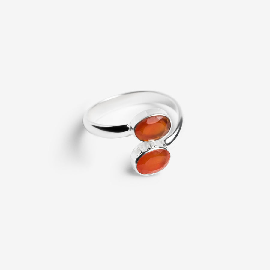 Carnelian oval ring