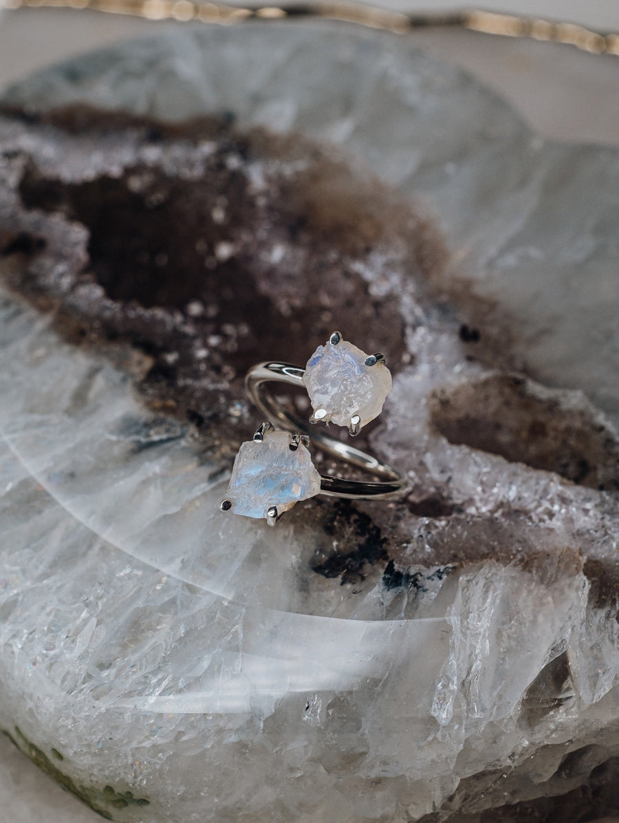 Bague double en argent avec pierre de lune