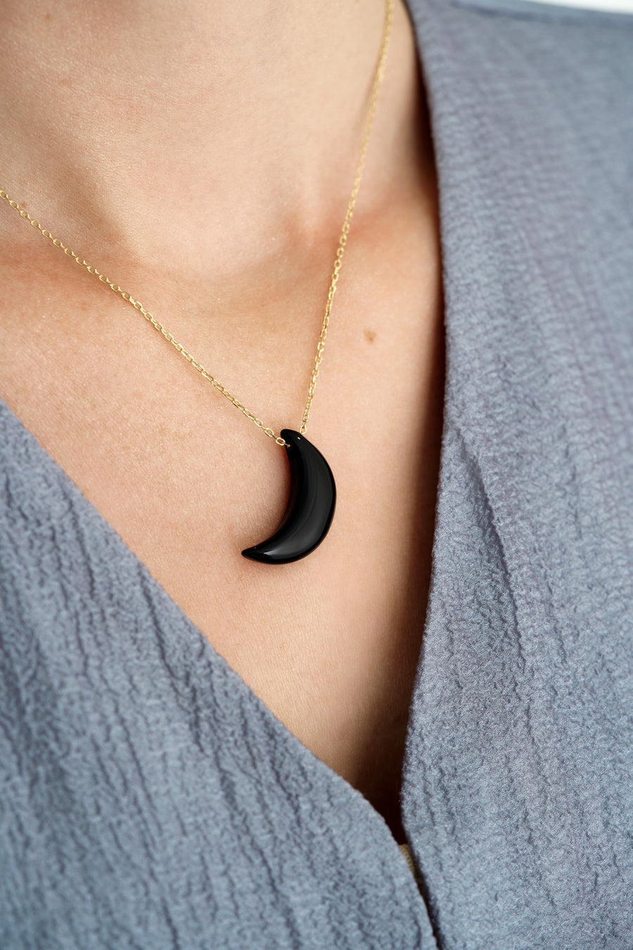 Collier lune en onyx noir