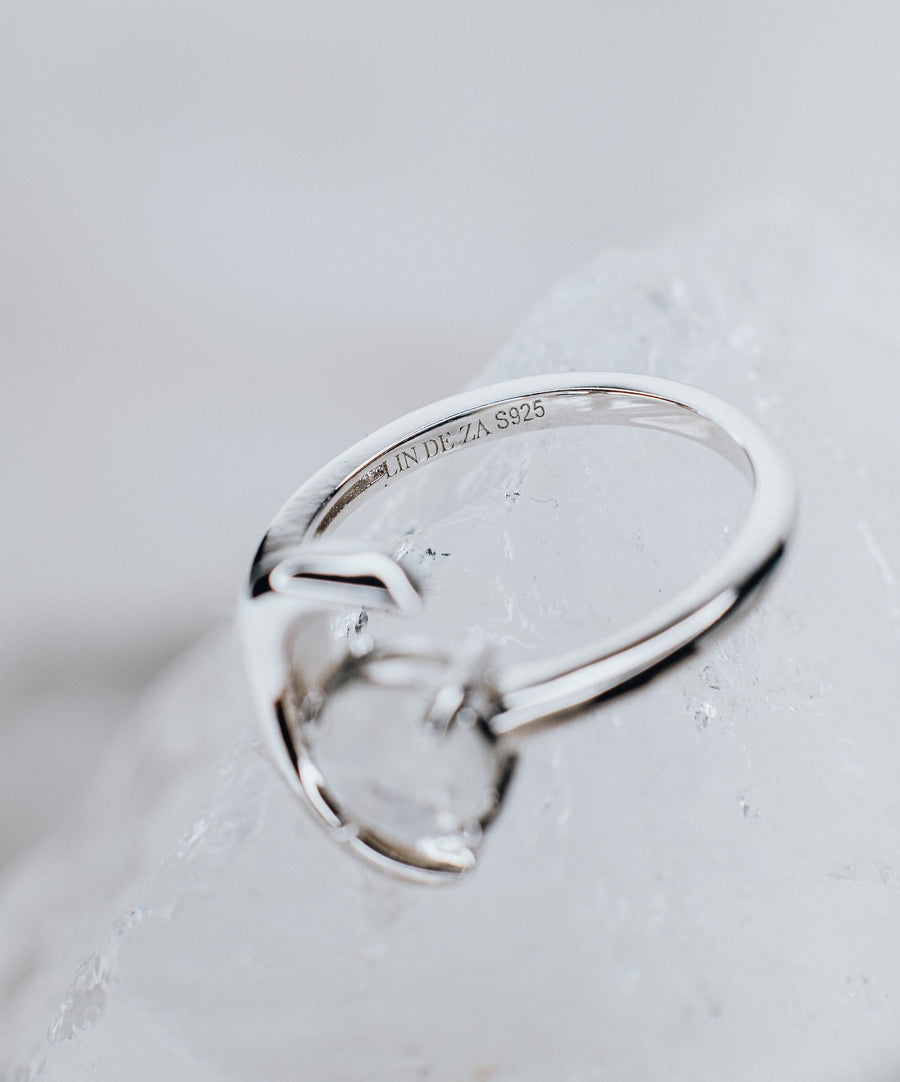 Bague lune en argent et pierre de lune