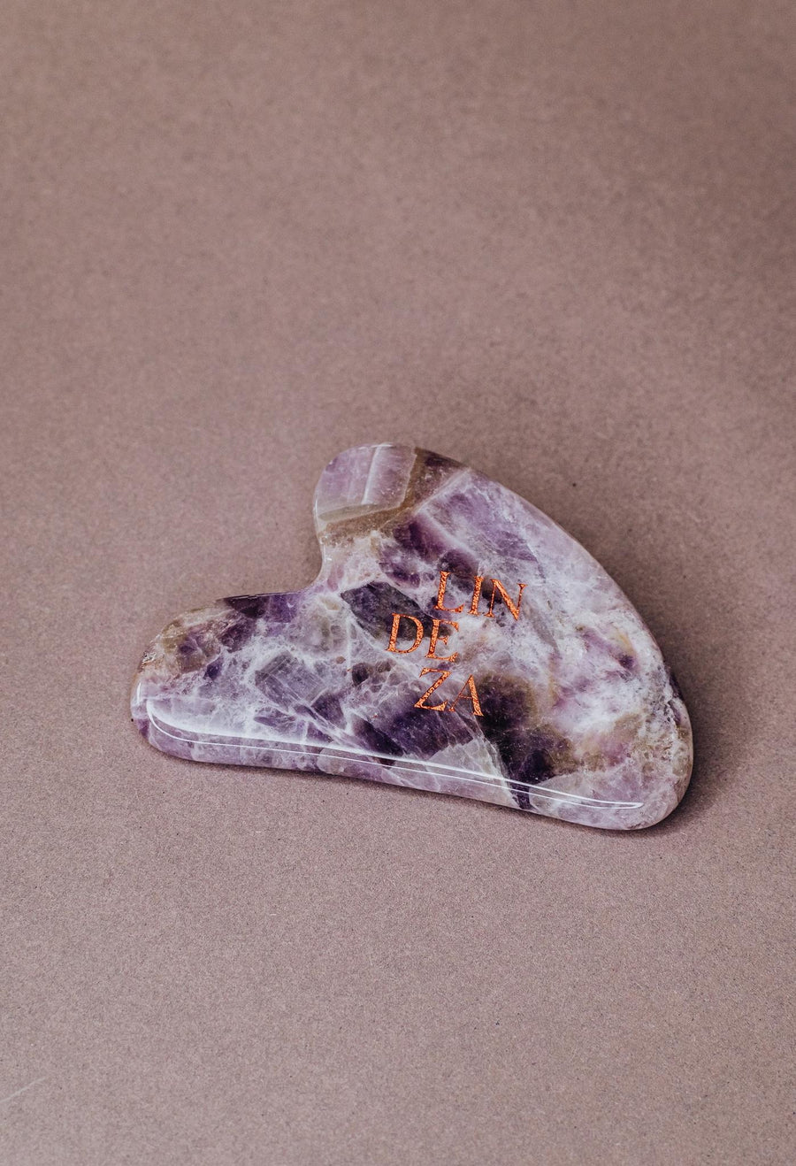 Gua sha en améthyste