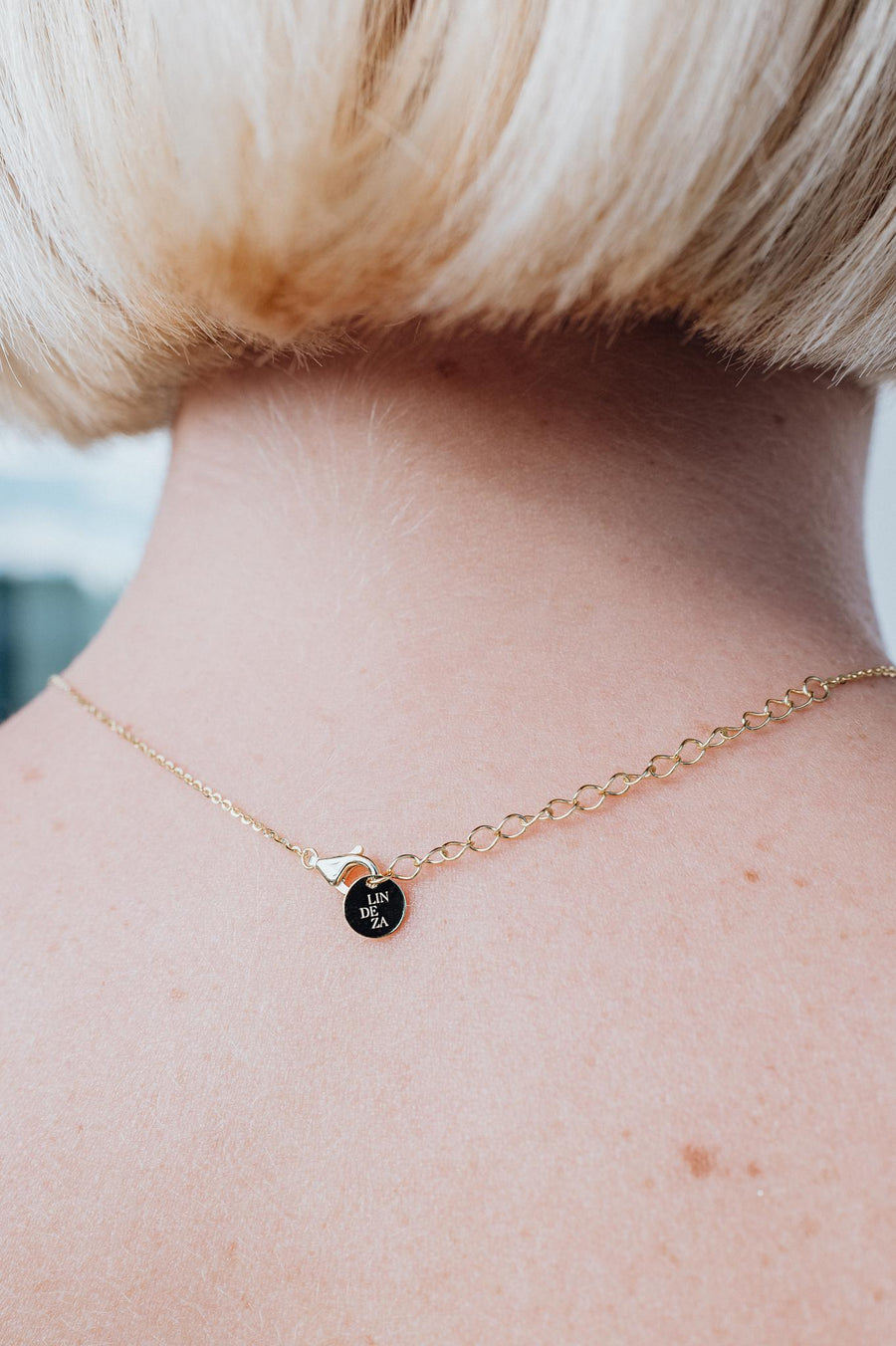Collier carré en pierre de lune