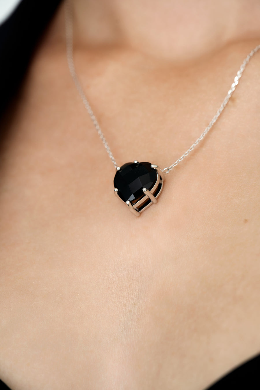Black onyx silver heart necklace