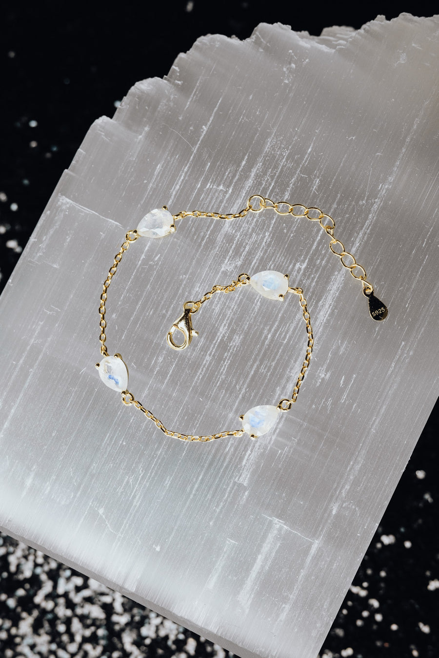 Moonstone teardrop bracelet