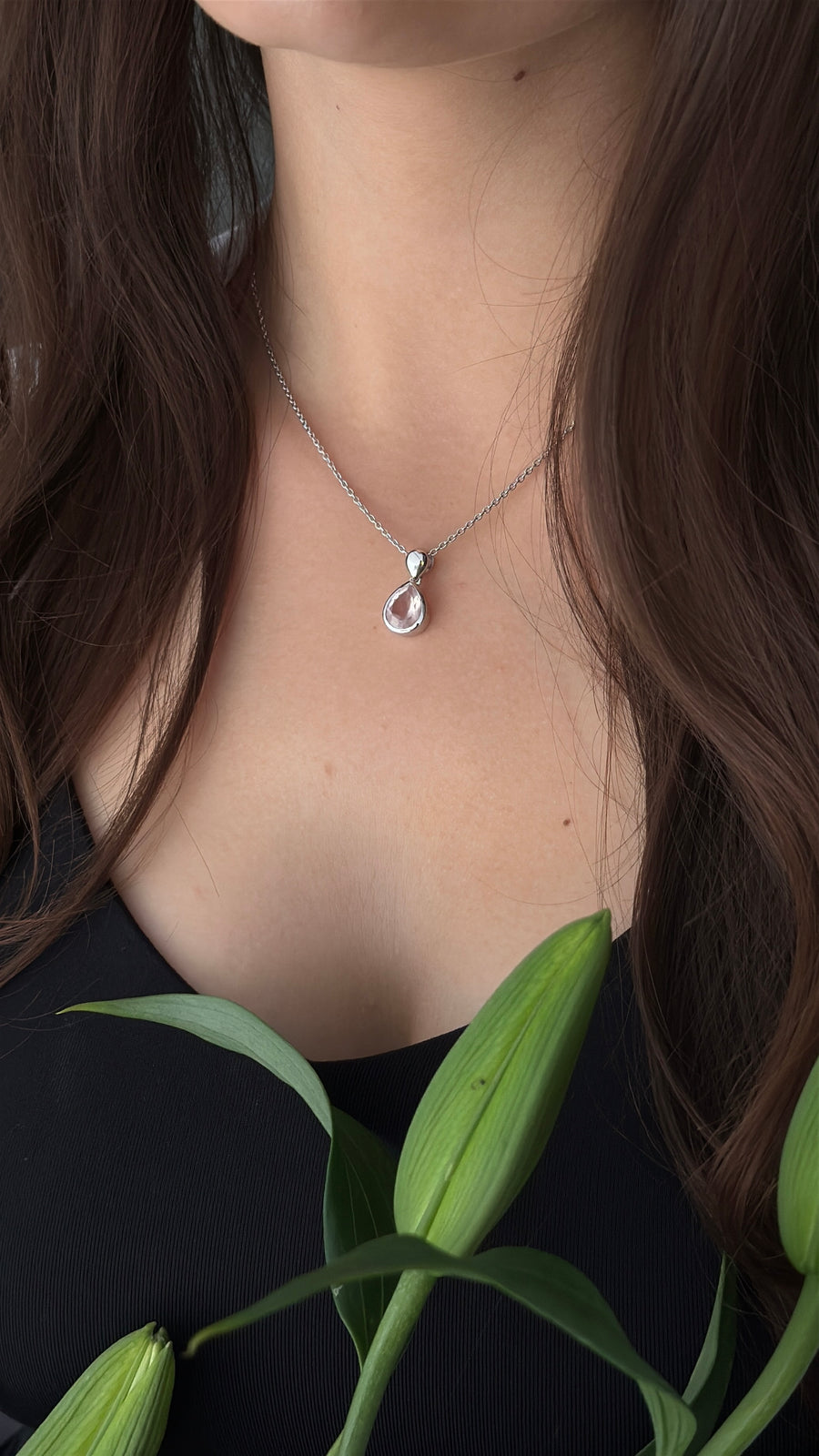 Rose quartz teardrop necklace