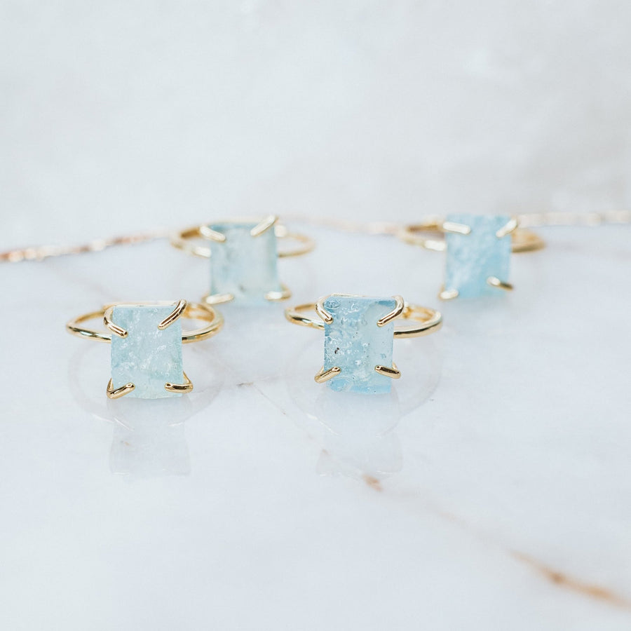 Bague ajustable en aigue-marine