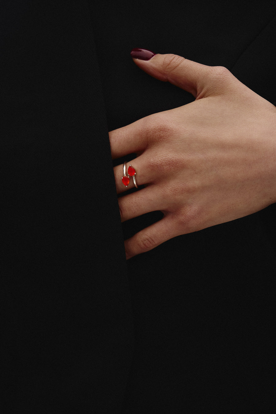 Teardrop carnelian silver double ring
