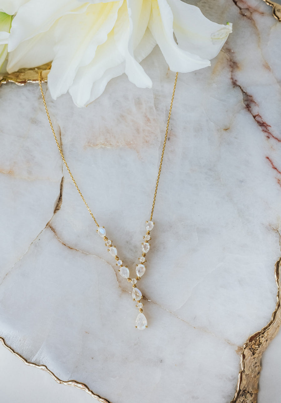 Moonstone 14K fancy necklace