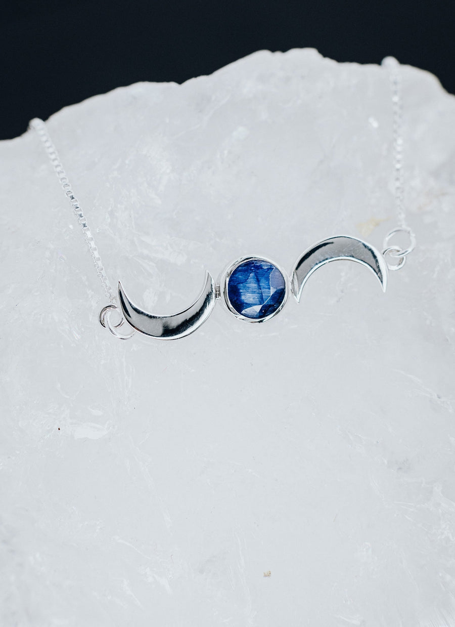 Collier lune double en saphir
