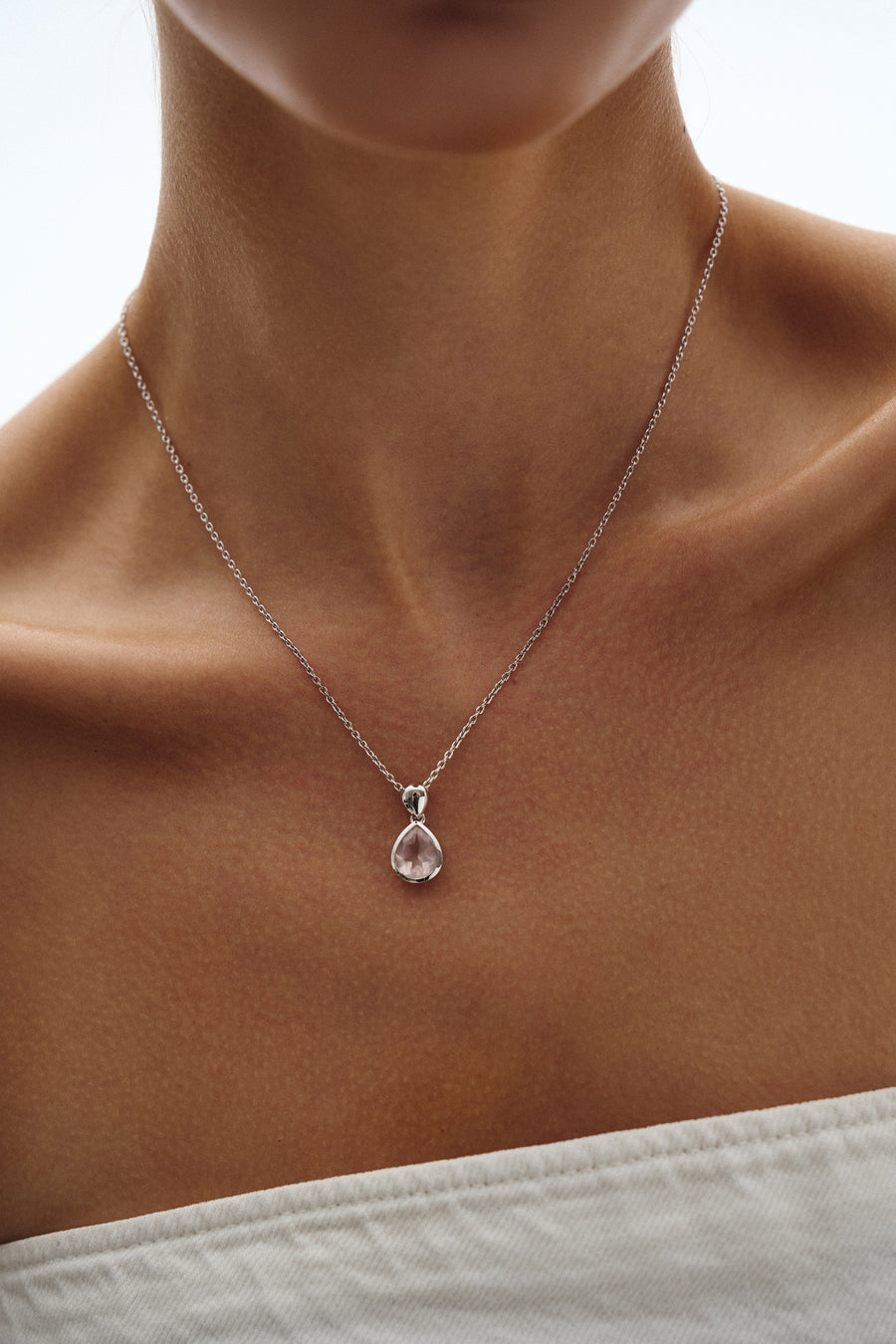 Rose quartz teardrop necklace