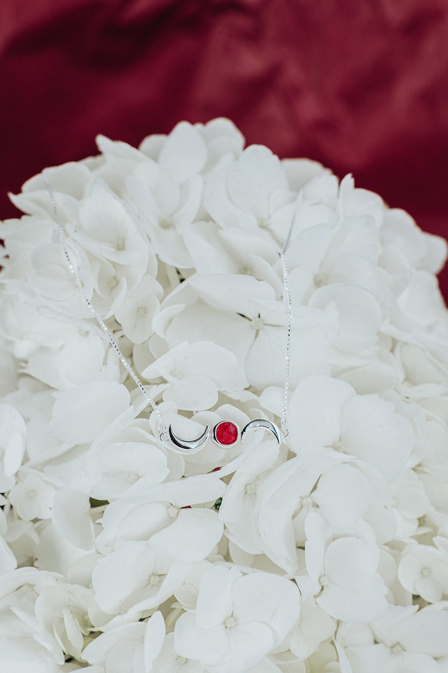 Collier lune double en rubis