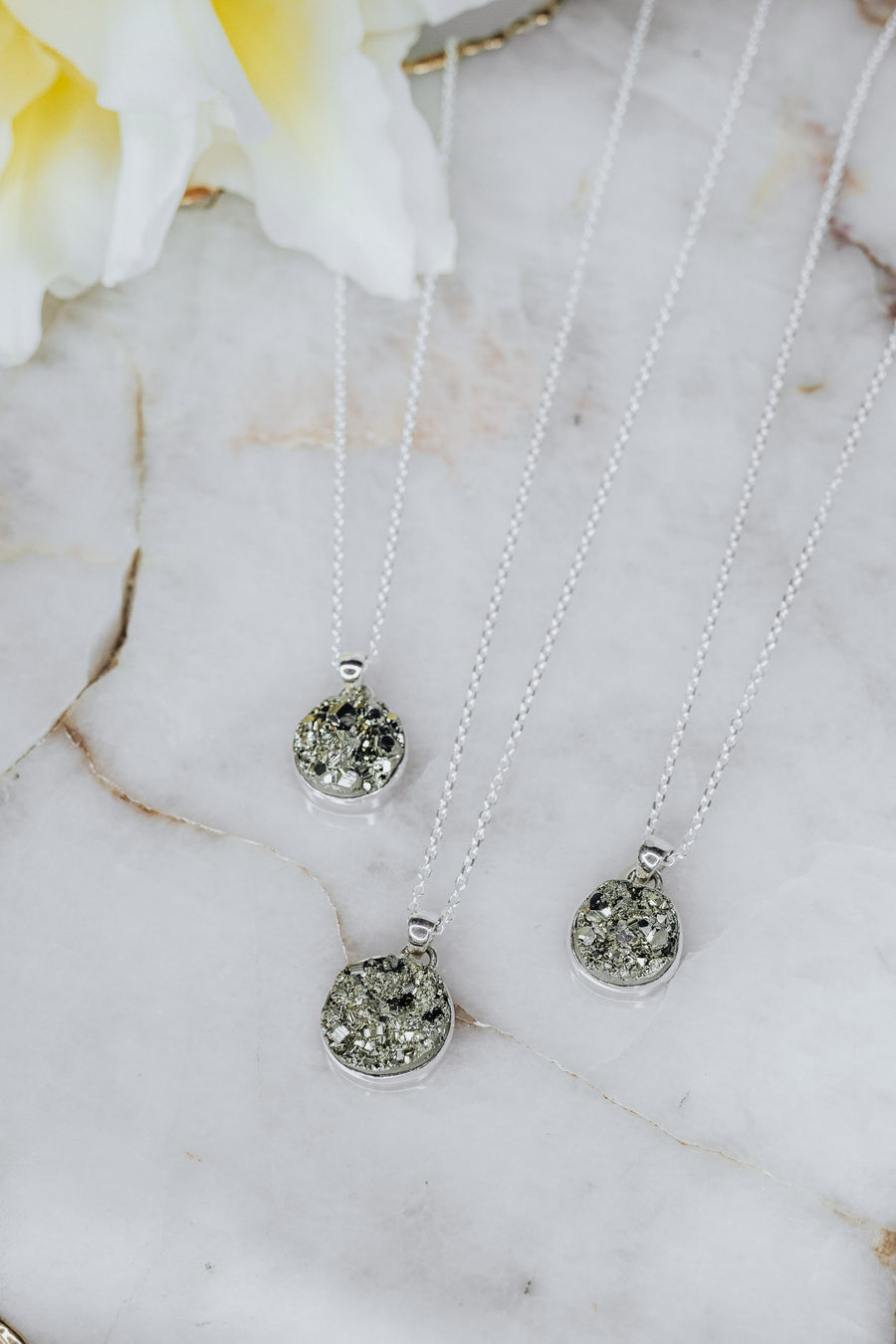 Pyrite round silver necklace