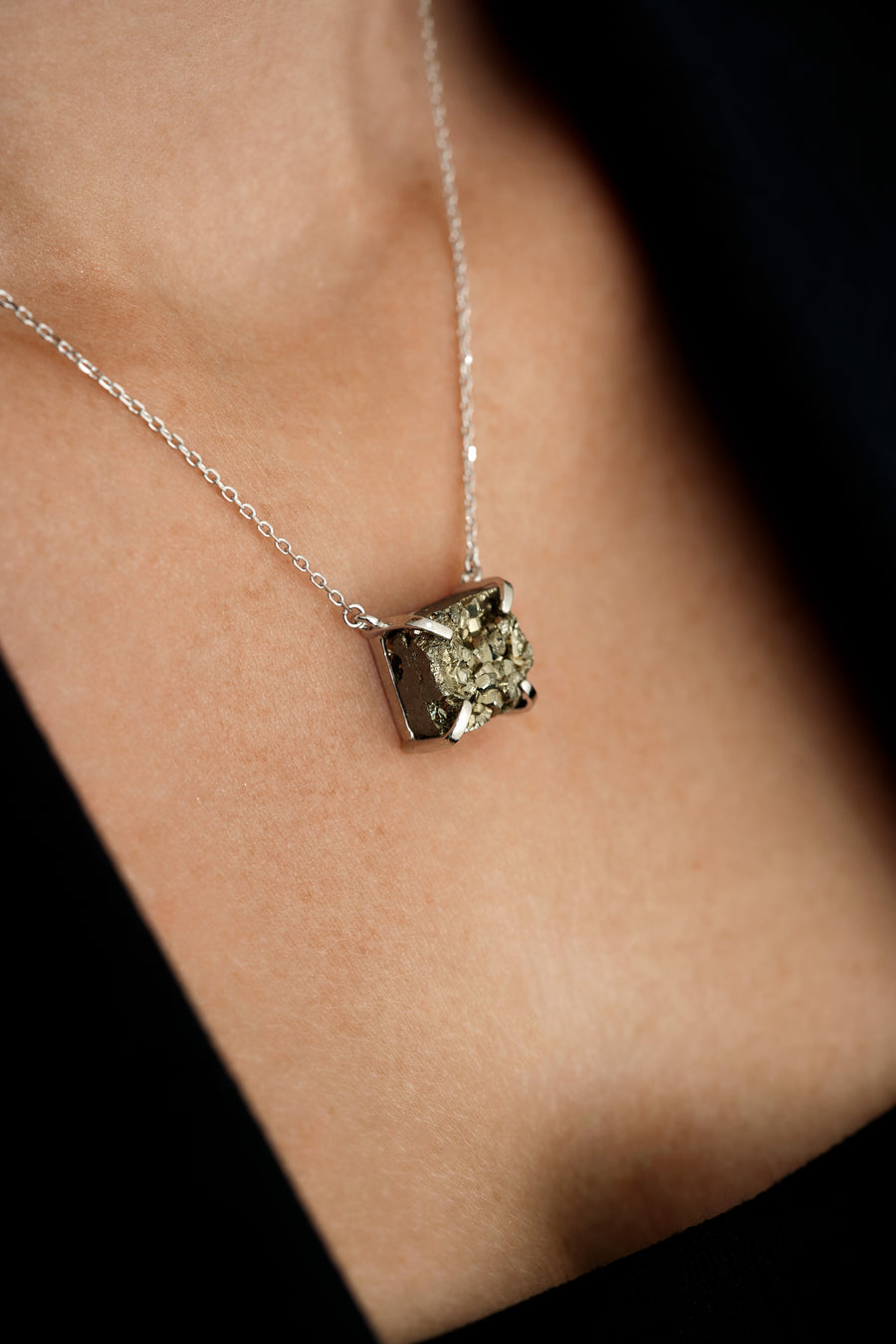Collier carré en argent et pyrite