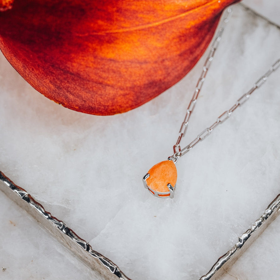 Collier larme argenté en cornaline