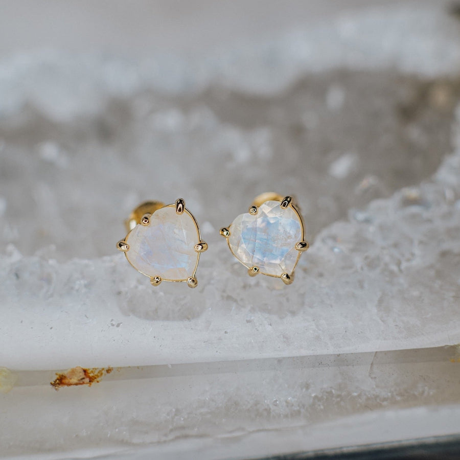 Boucles d'oreilles cœur en pierre de lune