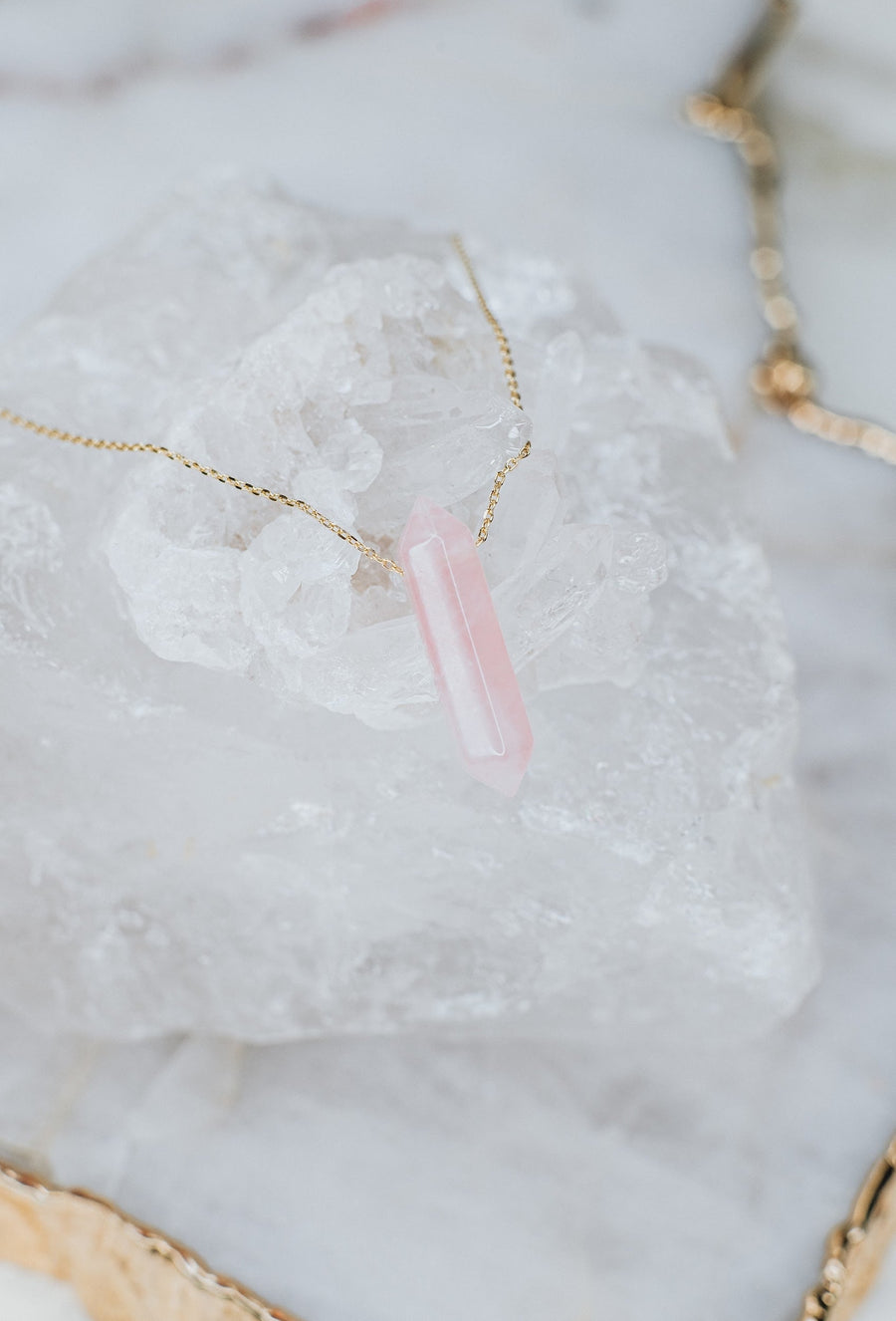 Collier à pointes en quartz rose