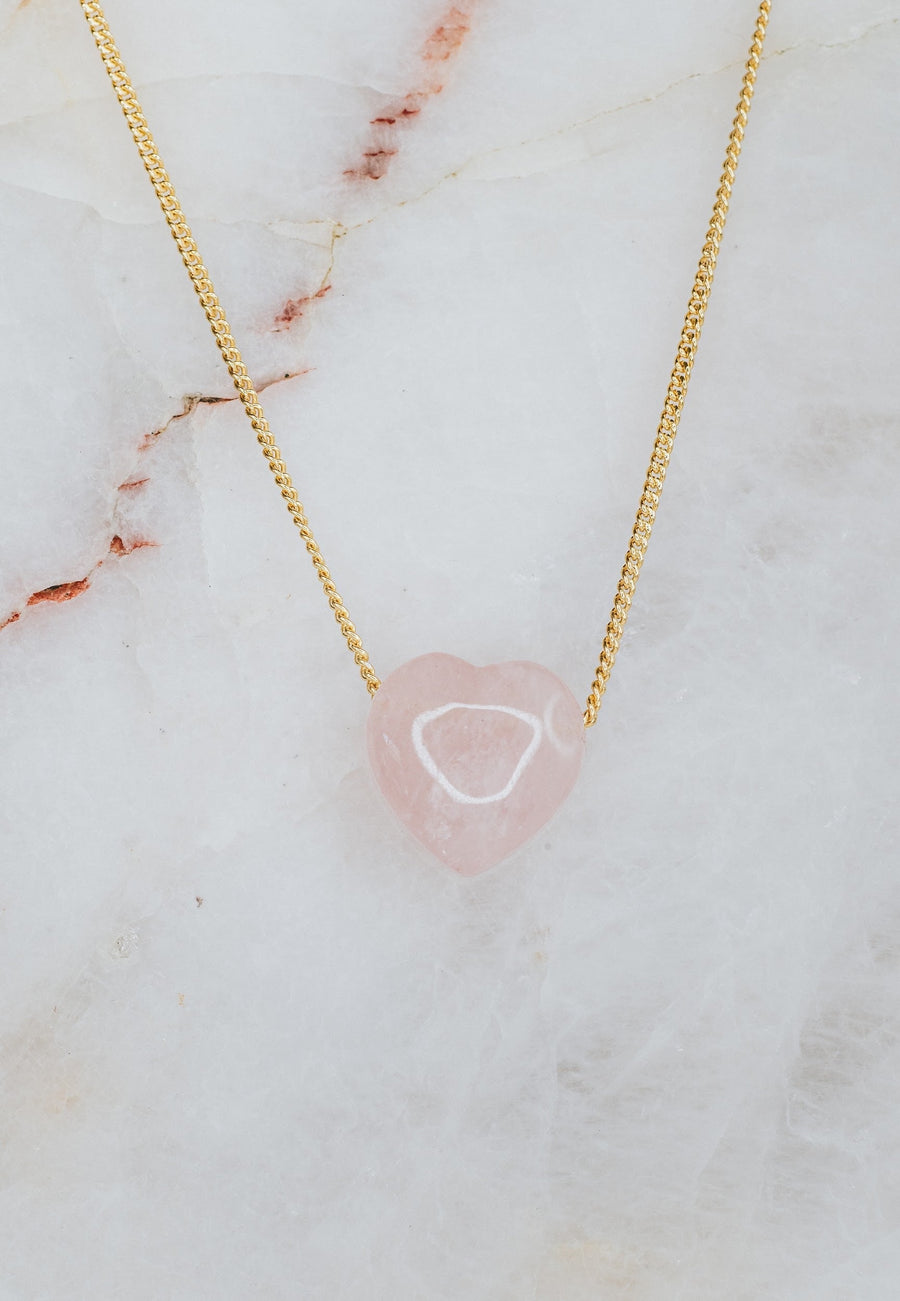 Collier cœur en quartz rose chaîne serpent