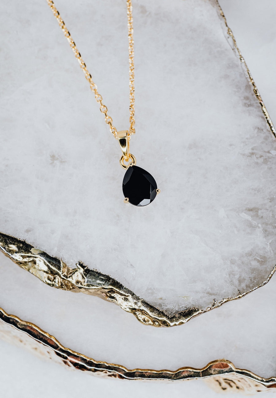 Teardrop black onyx necklace gold plated