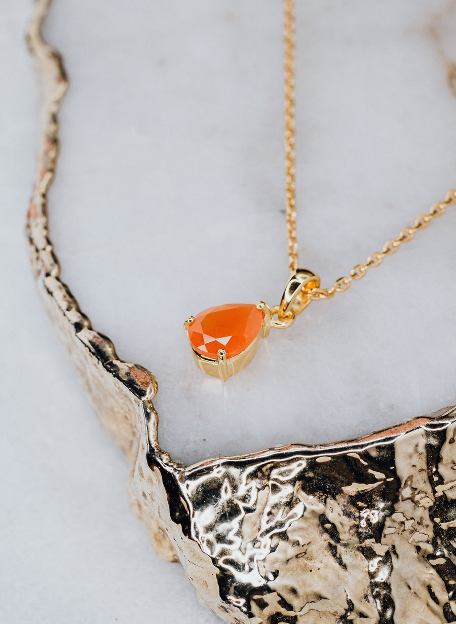 Teardrop carnelian necklace gold plated