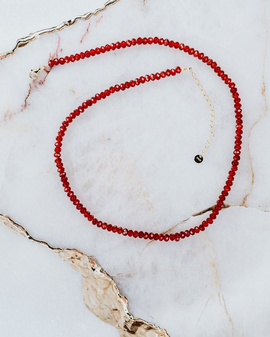 Collier en cornaline à facettes