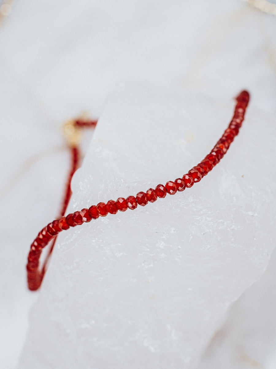 Collier en cornaline à facettes