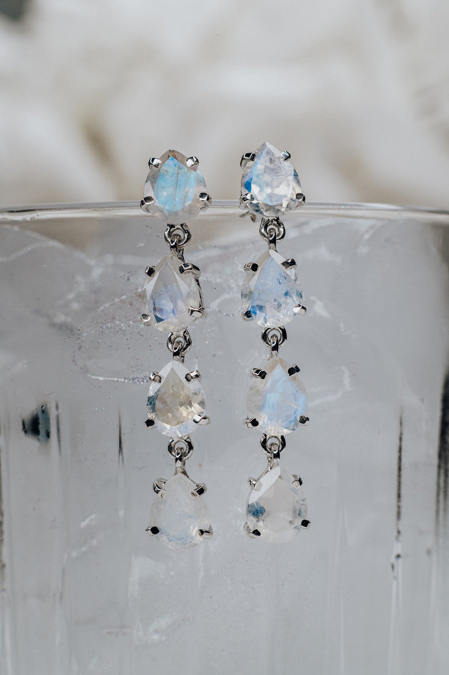 Boucles d'oreilles larmes en pierre de lune