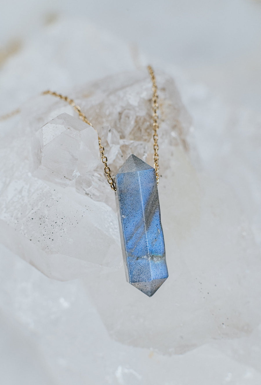 Collier à pointes en labradorite