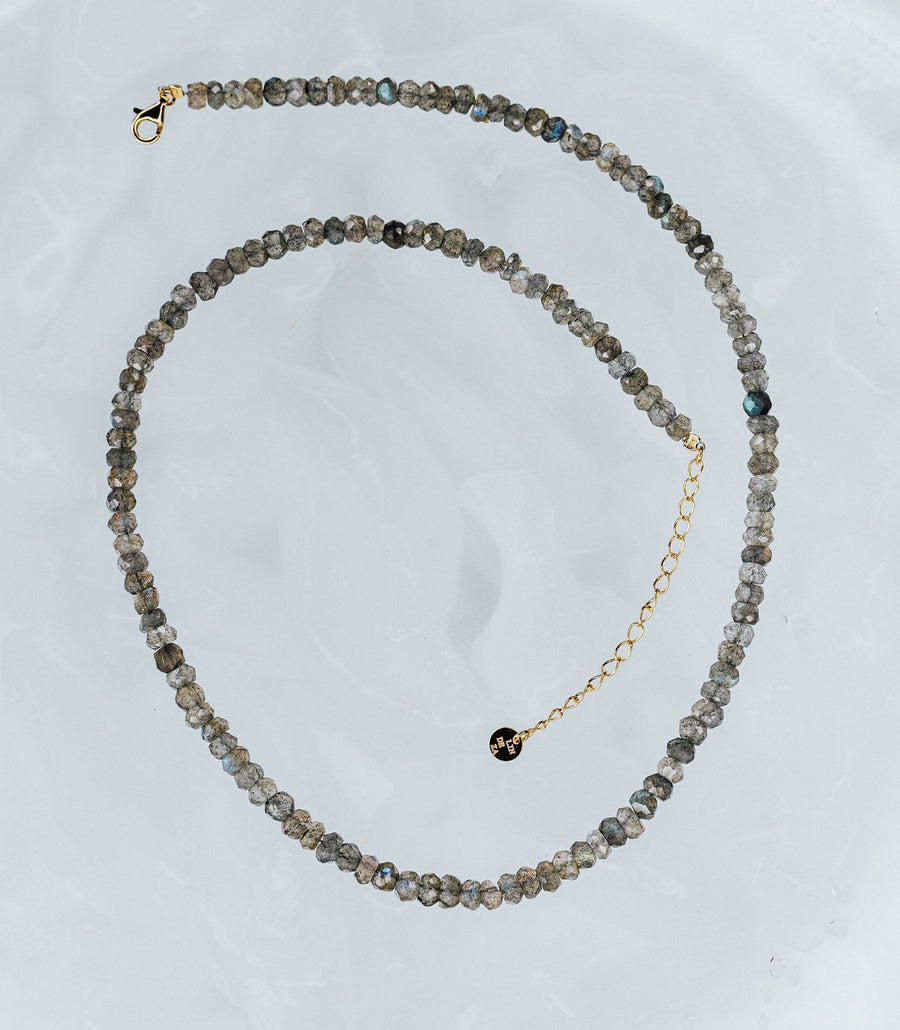 Collier en argent en labradorite