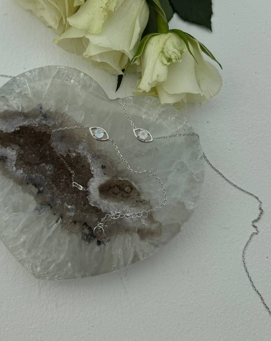 Collier œil en argent et pierre de lune