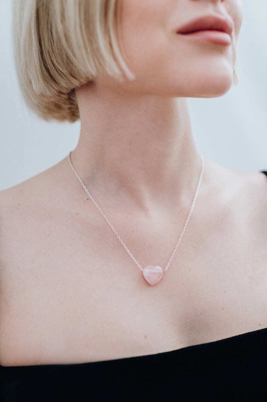 Rose quartz heart necklace cable chain